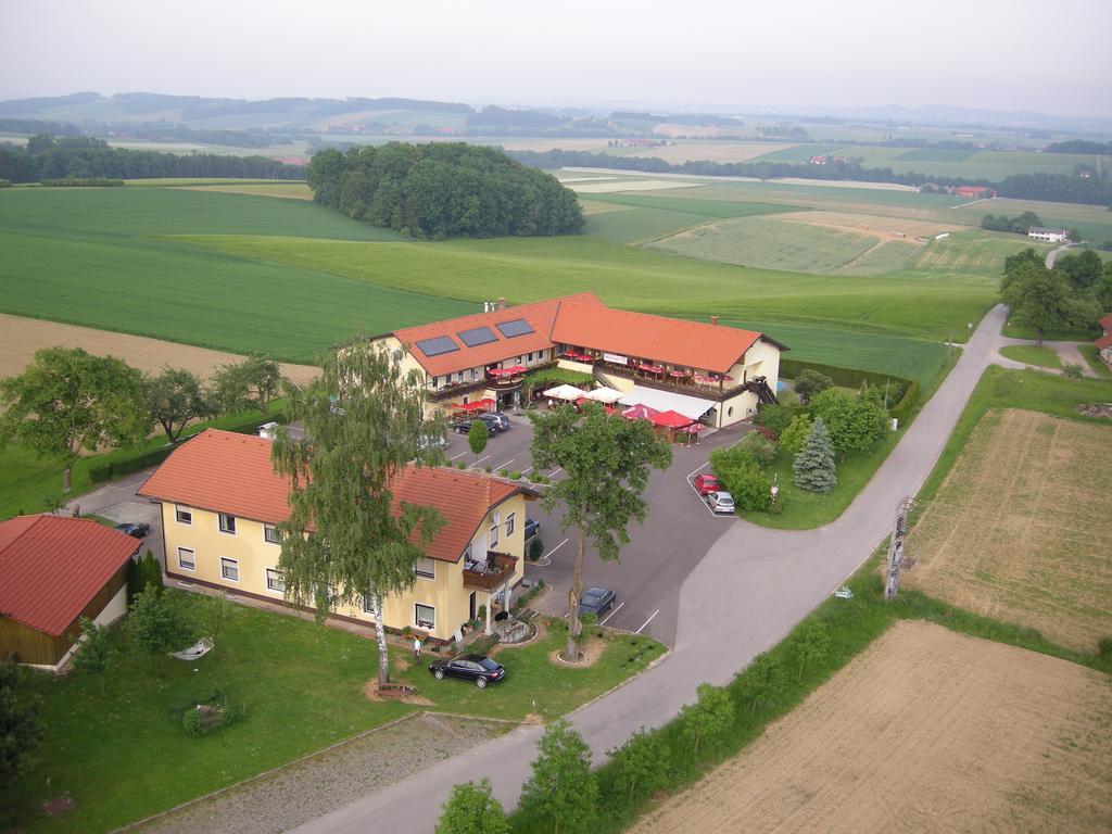 Pension Weinbauer Hofkirchen im Traunkreis Bagian luar foto